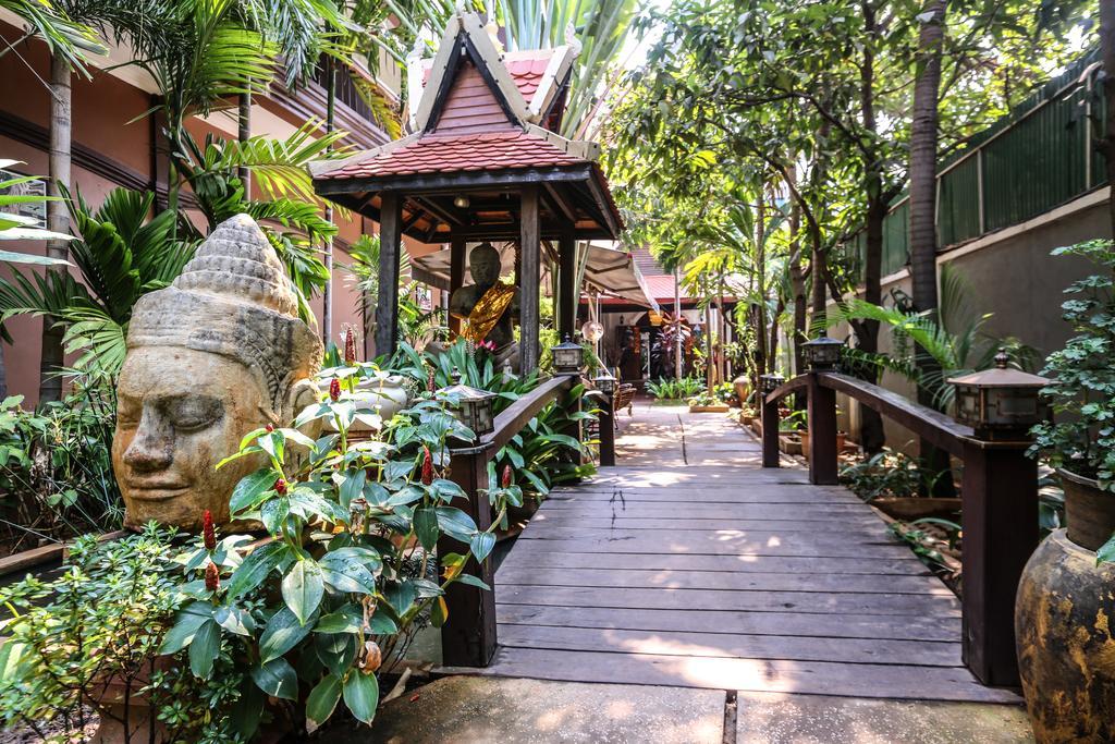 วัฒนา รีสอร์ต แอนด์ สปา Hotel เสียมราฐ ภายนอก รูปภาพ