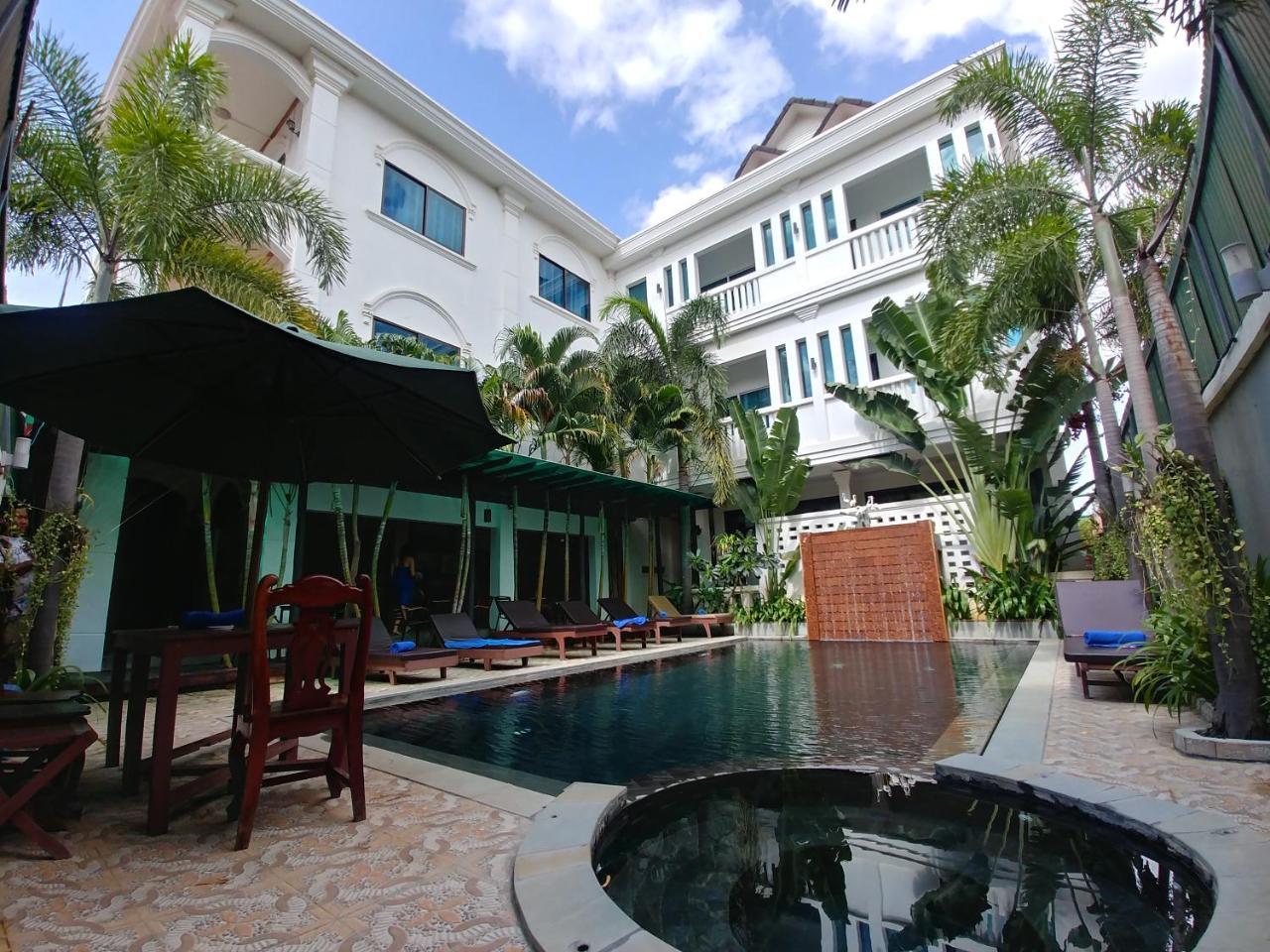 วัฒนา รีสอร์ต แอนด์ สปา Hotel เสียมราฐ ภายนอก รูปภาพ