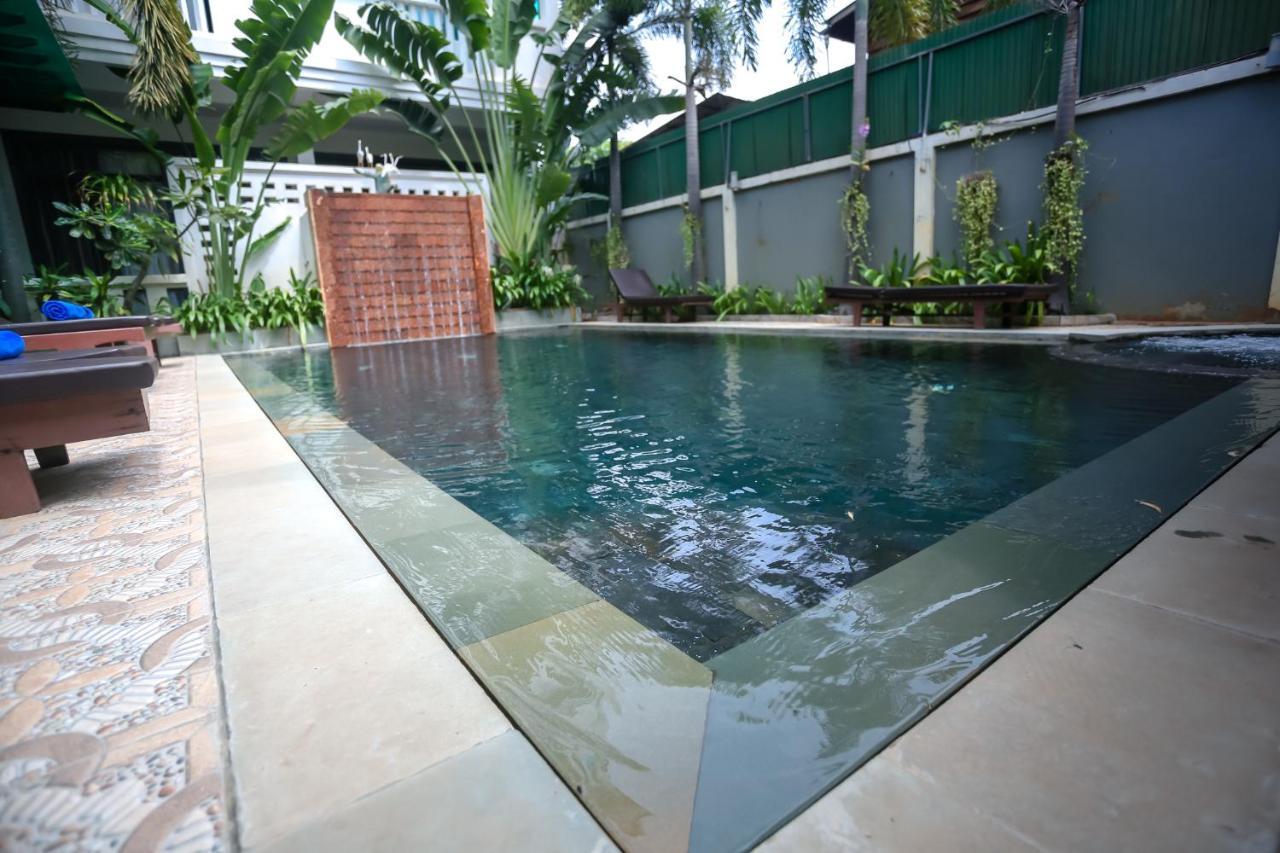วัฒนา รีสอร์ต แอนด์ สปา Hotel เสียมราฐ ภายนอก รูปภาพ